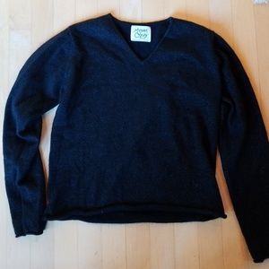 Margaret Oleary black cashmere sweater size M